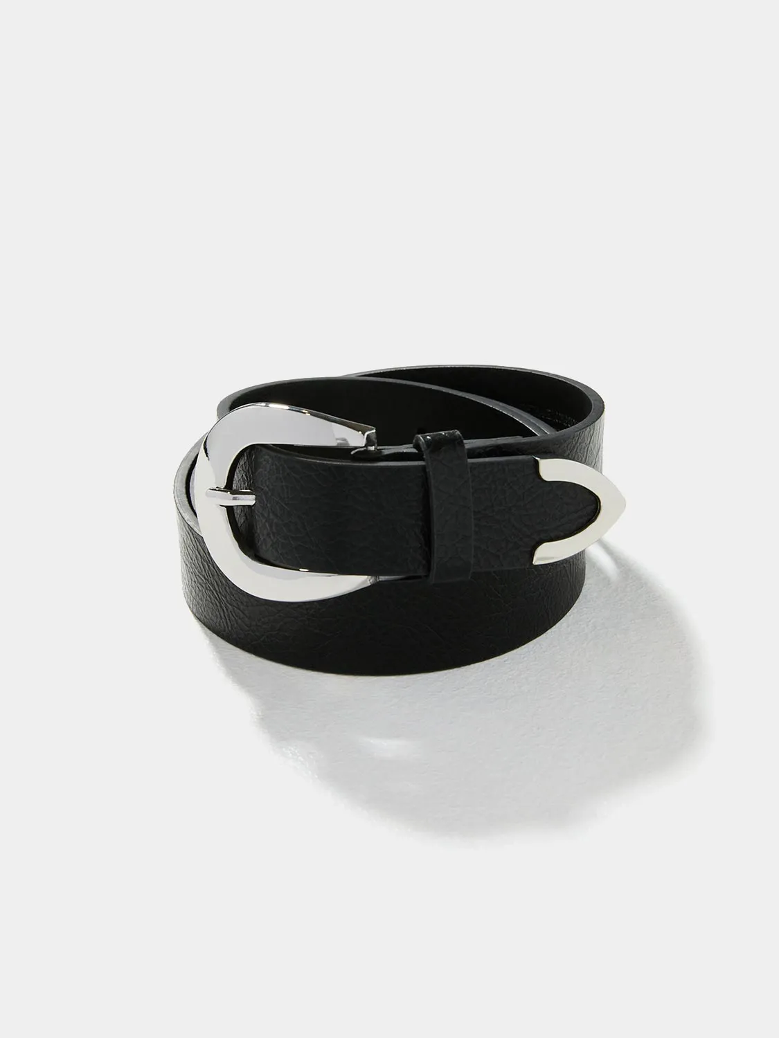 Horseshoe Buckle Belt